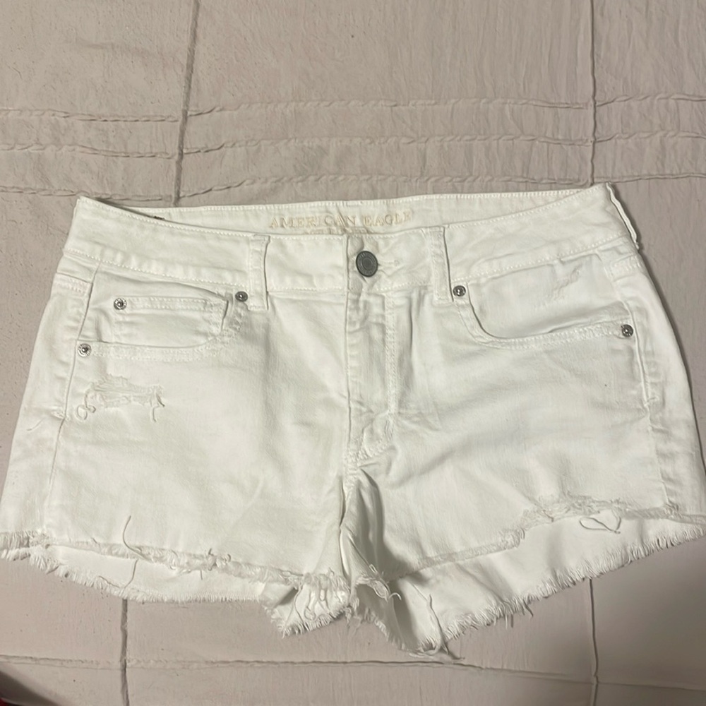 White American Eagle Jean shorts
